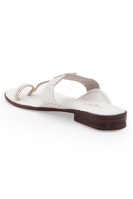 Buy_5elements_White Braided Kolhapuri Flats _Online_at_Aza_Fashions