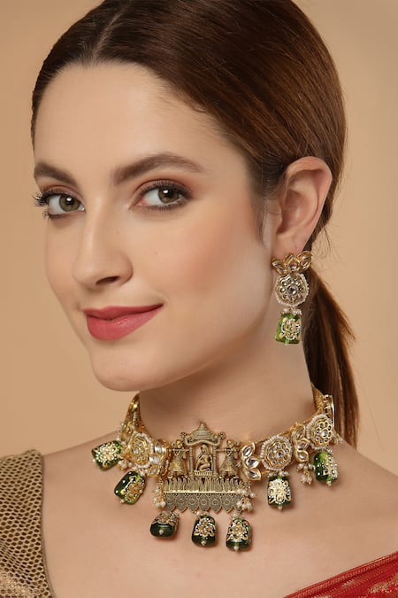 Dugran By Dugristyle Kundan Floral Motif Drop Earrings 