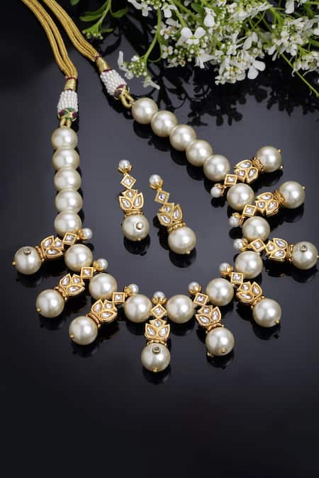 Buy Dugran By Dugristyle Gold Plated Pearls, Stones Kundan And Drop Necklace Set Online at Aza Fashions Buy_Dugran By Dugristyle_Gold Plated Pearls, Stones Kundan And Drop Necklace Set _Online_at_Aza_Fashions