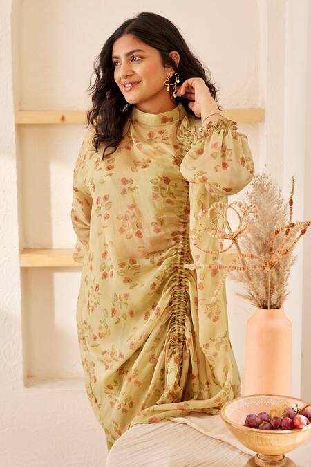 Buy The Right Cut Green Paper Silk Printed Floral Motifs Band Collar Sage Kaftan Online at Aza Fashions Buy_The Right Cut_Green Paper Silk Printed Floral Motifs Band Collar Sage Kaftan _Online_at_Aza_Fashions