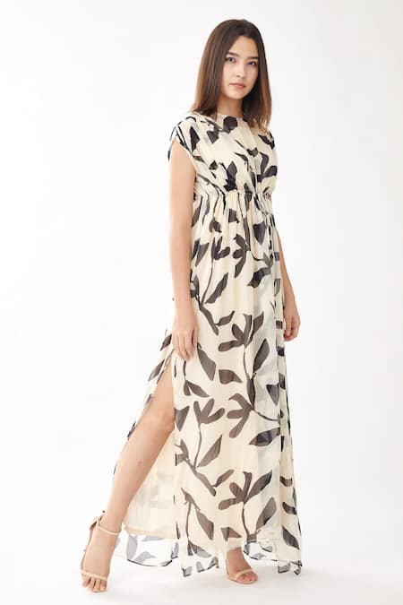 Koai White Chiffon Floral Print Round Kaftan Dress Online at Aza Fashions Koai_White Chiffon Floral Print Round Kaftan Dress _Online_at_Aza_Fashions