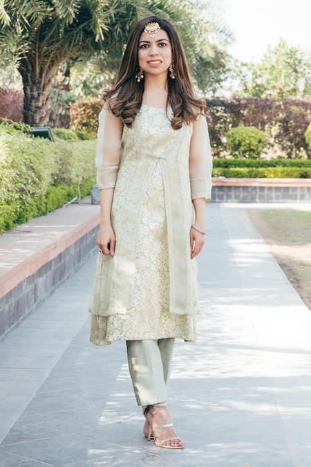 Ewaz Floral Woven Kurta Jacket Set 