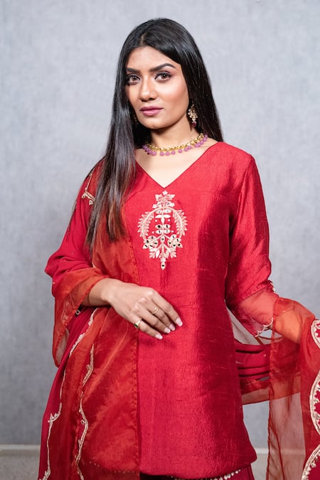 Ewaz_Red Raw Silk, Organza, Georgette Mirror Floral Embroidered Kurta Gharara Set _Online_at_Aza_Fashions