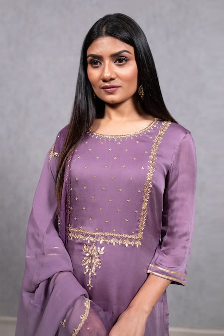 Buy_Ewaz_Purple Organza, Georgette, Silk Organza, Floral Embroidered Kurta Lehenga Set _Online_at_Aza_Fashions