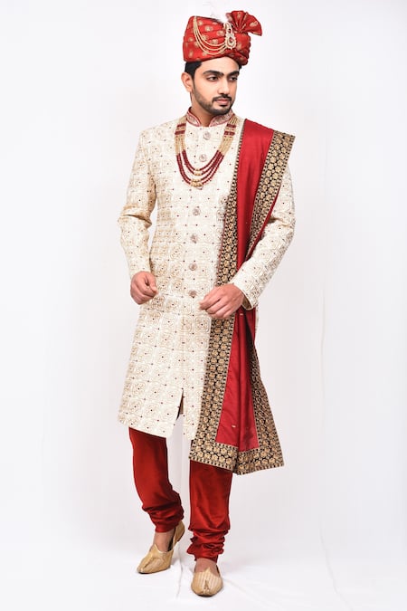 Arihant Rai Sinha Embroidered Border Shawl 