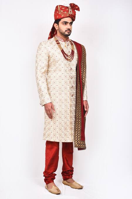 Arihant Rai Sinha_Maroon Embroidered Border Shawl_Online_at_Aza_Fashions