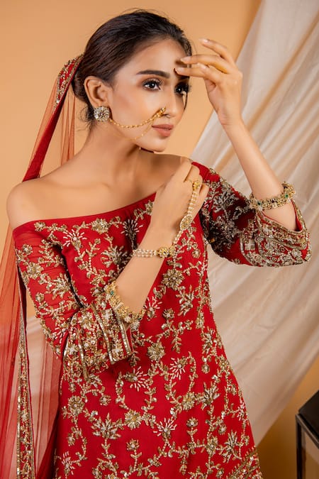 Buy_Ikshita Choudhary_Red Net, Georgette Floral Motifs Straight Off Shoulder Kurta Lehenga Set _Online_at_Aza_Fashions