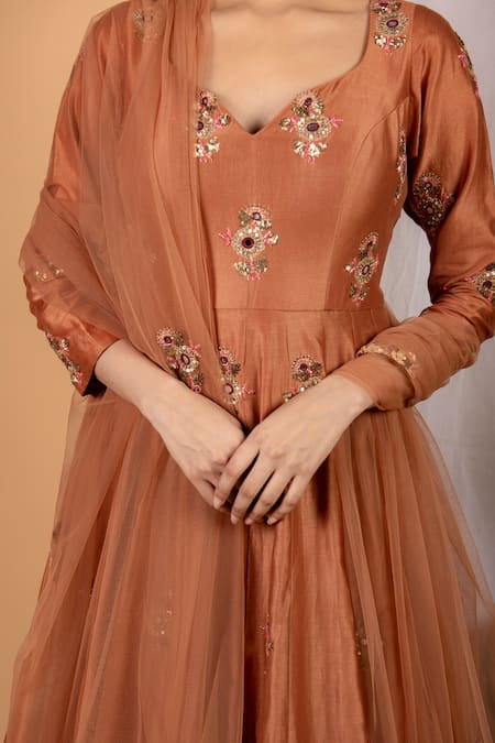 Shop_Ikshita Choudhary_Orange Net, Chanderi Floral Motifs V Neck Embroidered Anarkali With Dupatta _Online_at_Aza_Fashions