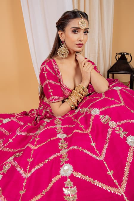 Ikshita Choudhary_Pink Raw Silk, Net Floral Motifs Leaf Neck Embroidered Bridal Lehenga Set _Online_at_Aza_Fashions