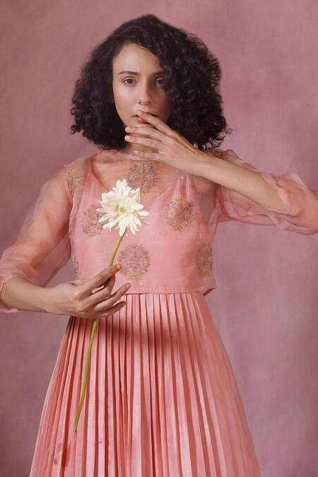 Chokhi Chorri_Pink Organza, Handwoven Floral Motifs Crop Pleated With Embroidered_Online_at_Aza_Fashions