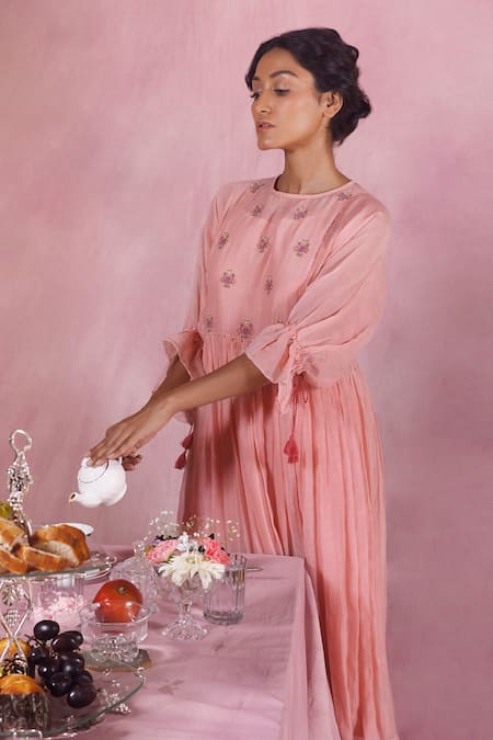 Buy_Chokhi Chorri_Pink Malai Cotton Embroidery Floral Motifs Round Kurta And Pant Set _Online_at_Aza_Fashions