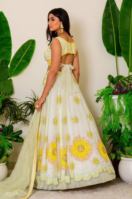 Buy_Label Kritika Kataria_Green Organza Sequin And Beads V Neck Embroidered Lehenga Set_Online_at_Aza_Fashions