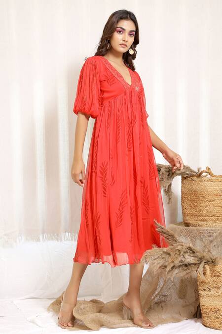 Kalakaari By Sagarika_Red Chiffon Block Print V Neck Peony Midi Dress _Online_at_Aza_Fashions