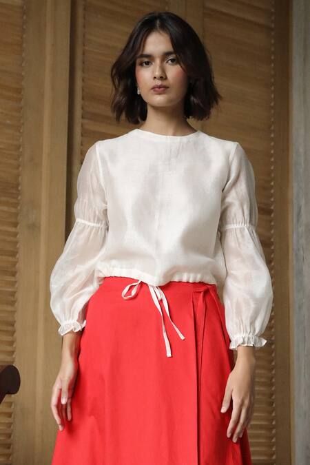 Buy The Summer House White Handwoven Chanderi High Neck Atlas Top Online at Aza Fashions Buy_The Summer House_White Handwoven Chanderi High Neck Atlas Top _Online_at_Aza_Fashions