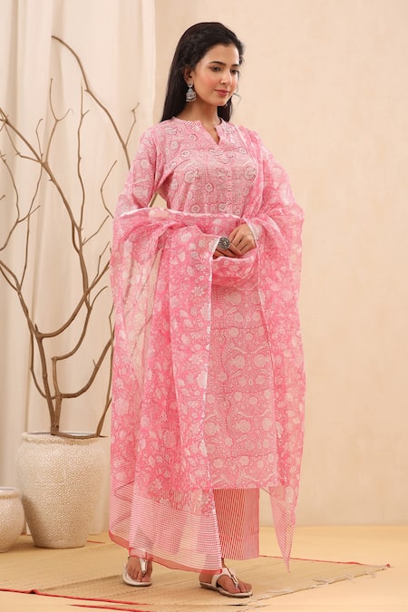 Kameez_Pink Cotton, Kota Doriya Floral Motifs Mandarin Collar Print Kurta Set_Online_at_Aza_Fashions