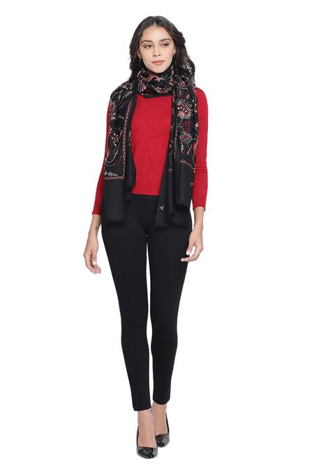 Shop Shingora Black Embroidered Floral Stole at Aza Fashions Shop_Shingora_Black Embroidered Floral Stole _at_Aza_Fashions