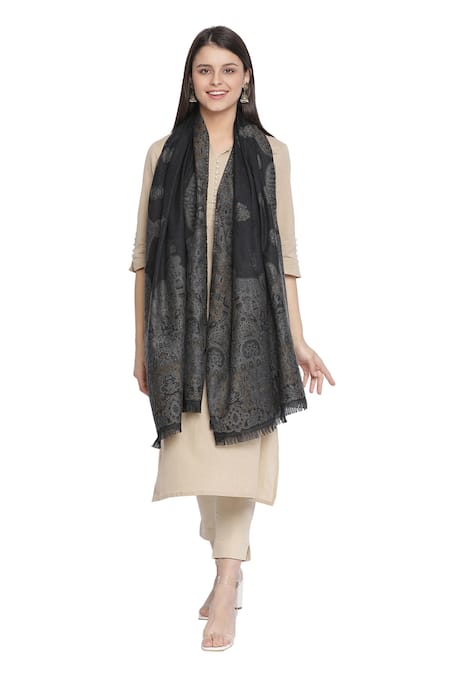 Shop Shingora Black Woven Kani Mughal Stole at Aza Fashions Shop_Shingora_Black Woven Kani Mughal Stole _at_Aza_Fashions