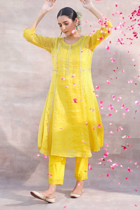 Buy Label Mansi Nagdev Yellow Tissue, Chanderi Beads Round Neck Kiran A-line Kurta Set Buy_Label Mansi Nagdev_Yellow Tissue, Chanderi Beads Round Neck Kiran A-line Kurta Set