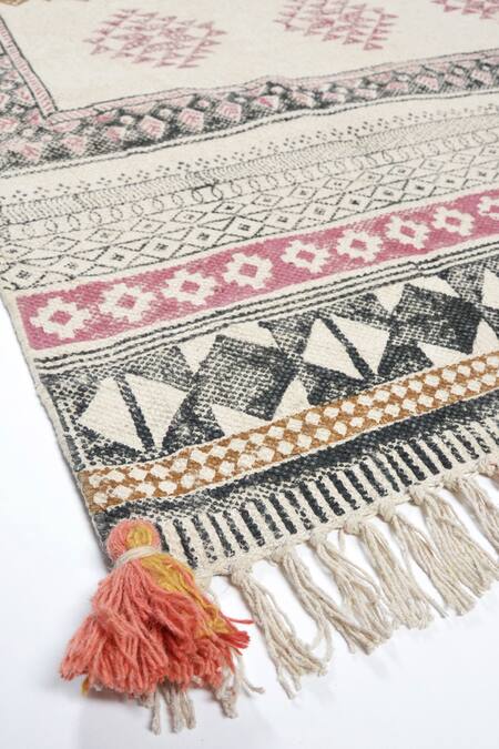 Buy_Orna_Pink 100% Cotton Block Print Hand Rug_Online_at_Aza_Fashions