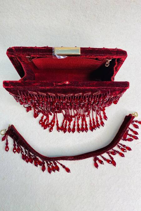 Buy_Kainiche By Mehak_Maroon Embellishment Pearlent Bag With Handle _Online_at_Aza_Fashions