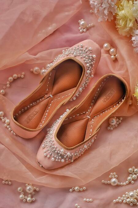 House Of Ekara_Pink Embroidered Pearl Juttis _Online_at_Aza_Fashions