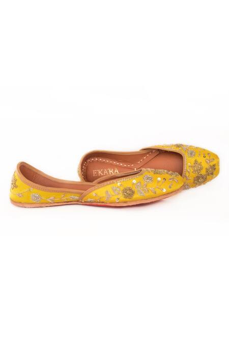 House Of Ekara_Yellow Mango Embroidered Juttis _Online_at_Aza_Fashions