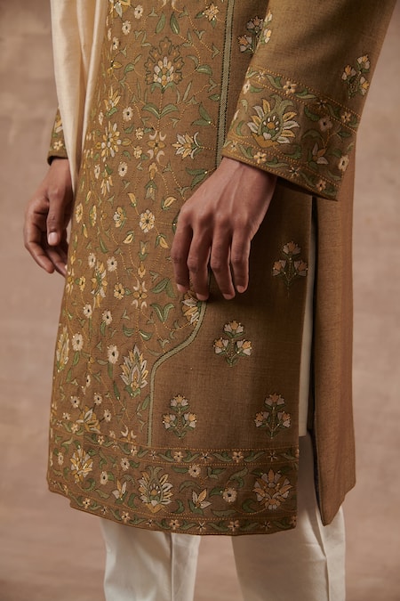 Gargee Designers_Green Cotton , Slub Floral Embroidered Sherwani Set _at_Aza_Fashions