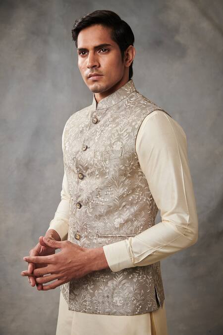 Gargee Designers_Grey Cotton , Poly Floral Embroidered Bundi And Kurta Set _at_Aza_Fashions