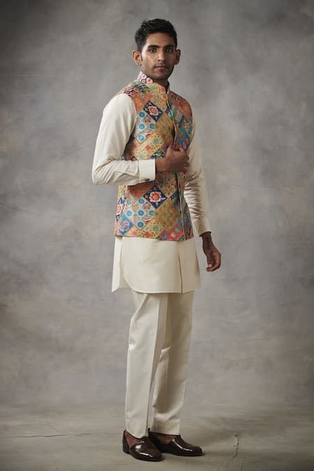 Gargee Designers_Multi Color Chanderi , Cotton Floral Bundi And Kurta Set _Online_at_Aza_Fashions