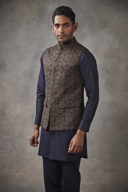 Gargee Designers Floral Embroidered Bundi & Kurta Set 