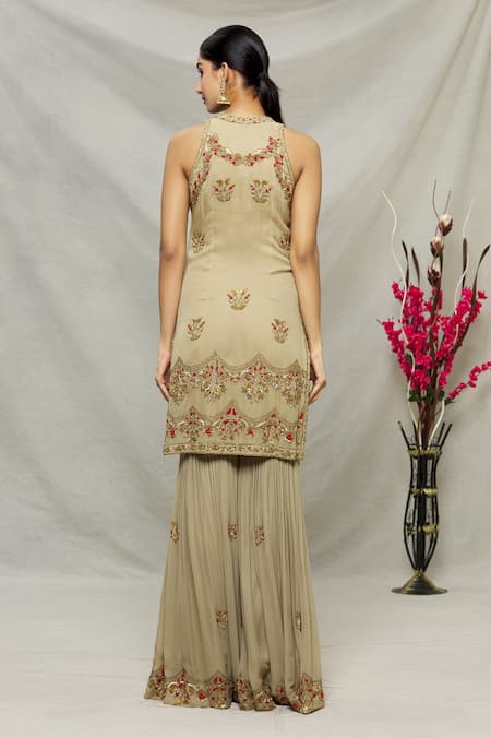 Abhi Singh Embroidered Kurta Gharara Set 