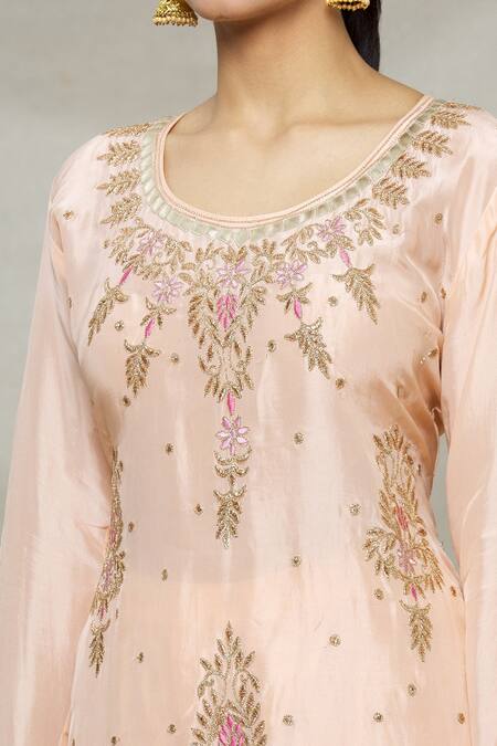Abhi Singh_Peach Georgette, Shantoon Floral Round Embroidered Kurta Sharara Set _at_Aza_Fashions