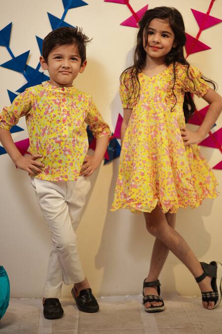 Buy Tiny Colour Yellow Muslin Marigold Block Print Dress Online at Aza Fashions Buy_Tiny Colour_Yellow Muslin Marigold Block Print Dress _Online_at_Aza_Fashions