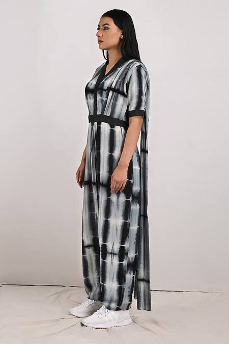 Bohame Grey Crepe Tie And Dye V Neck Joleen & Print Jumpsuit Saree Online at Aza Fashions Bohame_Grey Crepe Tie And Dye V Neck Joleen & Print Jumpsuit Saree_Online_at_Aza_Fashions