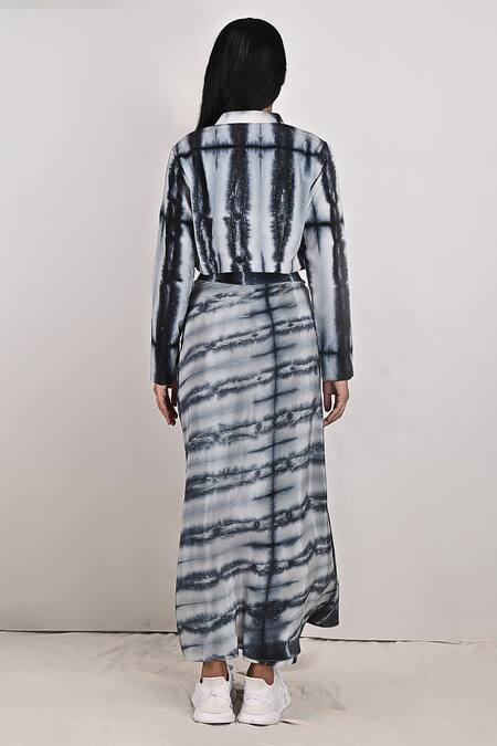 Shop Bohame Grey Crepe Tie And Dye Jacket Open Elsie & Draped Pant Set at Aza Fashions Shop_Bohame_Grey Crepe Tie And Dye Jacket Open Elsie & Draped Pant Set_at_Aza_Fashions
