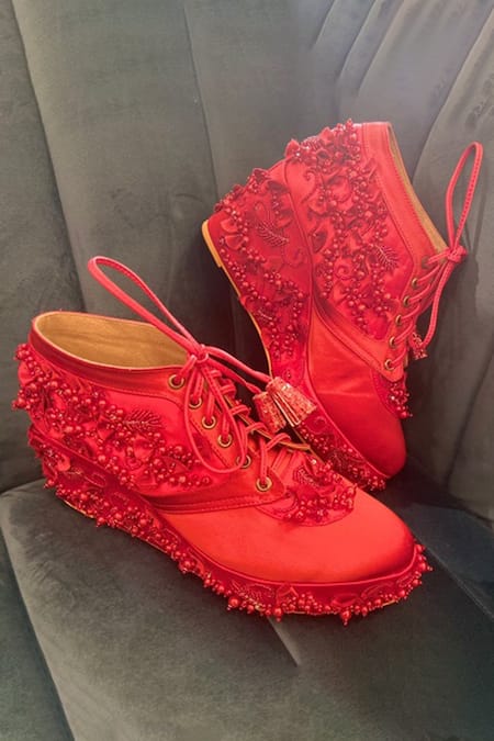 Buy_Tiesta_Red Cinderella Embroidered Sneakers _Online_at_Aza_Fashions