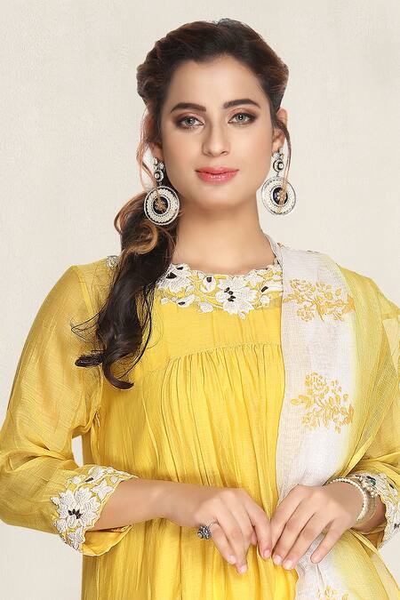 Buy Falguni.Foram Yellow Inner Slip , Kurta Chanderi Silk, Sharara And Dupatta Kota Set Online at Aza Fashions Buy_Falguni.Foram_Yellow Inner Slip , Kurta Chanderi Silk, Sharara And Dupatta Kota Set _Online_at_Aza_Fashions