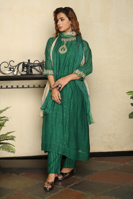 Buy_Falguni.Foram_Green Inner Slip Mal, Kurta , Pant And Dupatta Set _Online_at_Aza_Fashions