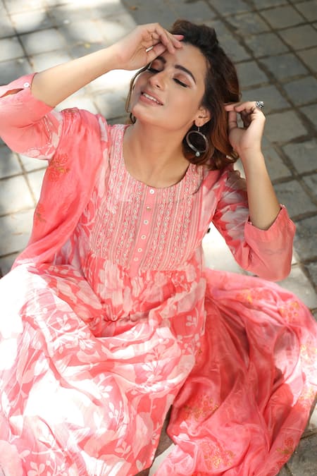 Shop_Falguni.Foram_Pink Inner Slip Mal, Kurta , Pant And Dupatta Set _Online_at_Aza_Fashions