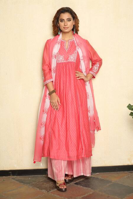 Buy_Falguni.Foram_Pink Inner Slip Mal, Kurta , Sharara And Set _Online_at_Aza_Fashions