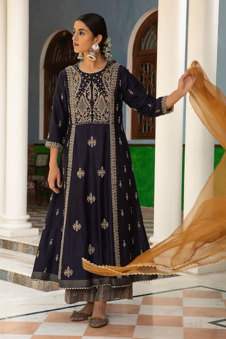 Kritika Dawar Blue Kurta Silk Embroidered Zardozi Round Zari Palazzo Set 