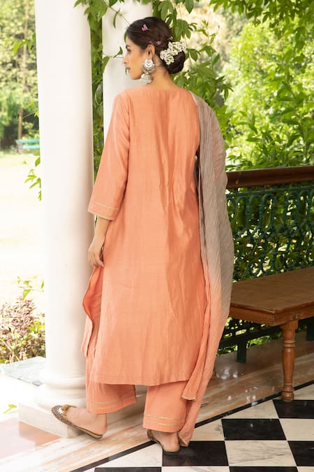 Kritika Dawar Woven Chanderi Kurta Pant Set 
