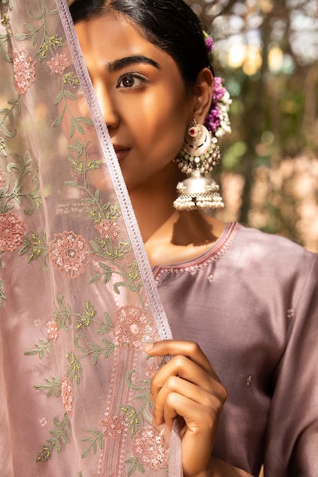 Buy_Kritika Dawar_Purple Dupatta Organza Silk, Kurta Chanderi, Pant Embroidered Sleeve Set _Online_at_Aza_Fashions