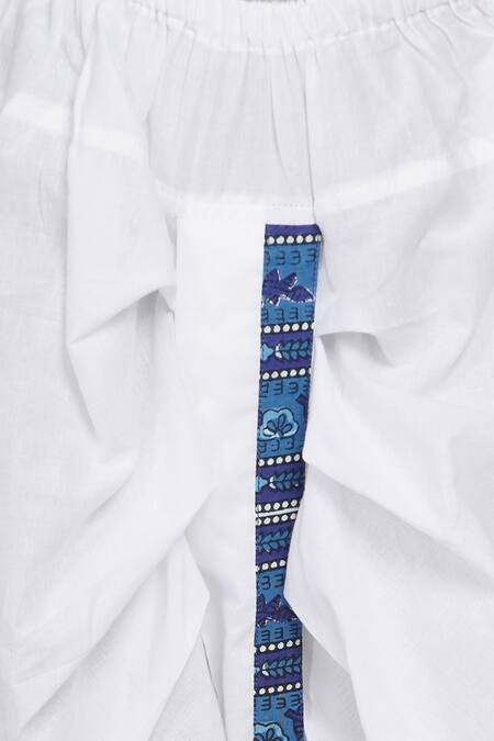 Little Bansi Blue Cotton Mirrors Geometric Print Bundi And Kurta Set at Aza Fashions Little Bansi_Blue Cotton Mirrors Geometric Print Bundi And Kurta Set _at_Aza_Fashions