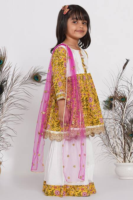 Little Bansi White Cotton, Chiffon Pearls, Embroidery, Sequins Floral Print Kurta Sharara Set Online at Aza Fashions Little Bansi_White Cotton, Chiffon Pearls, Embroidery, Sequins Floral Print Kurta Sharara Set _Online_at_Aza_Fashions