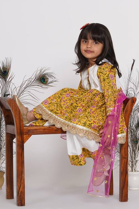 Shop Little Bansi White Cotton, Chiffon Pearls, Embroidery, Sequins Floral Print Kurta Sharara Set Online at Aza Fashions Shop_Little Bansi_White Cotton, Chiffon Pearls, Embroidery, Sequins Floral Print Kurta Sharara Set _Online_at_Aza_Fashions