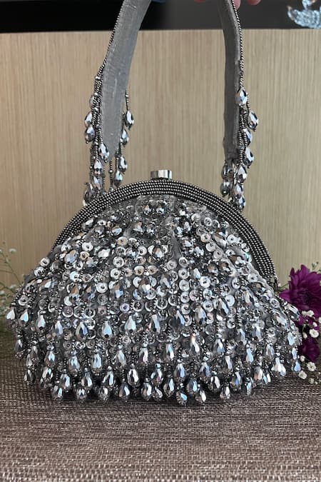 Cluster Pearl Clutch Bag (Silver) – Rosie & Dott