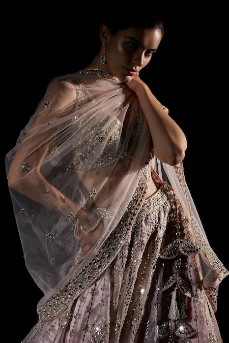 Angad Singh_Peach Organza Geometric V Neck Embroidered Bridal Lehenga Set _at_Aza_Fashions