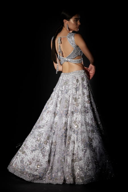 Shop Angad Singh Grey Organza Floral Sweetheart Neck Embroidered Bridal Lehenga Set at Aza Fashions Shop_Angad Singh_Grey Organza Floral Sweetheart Neck Embroidered Bridal Lehenga Set _at_Aza_Fashions