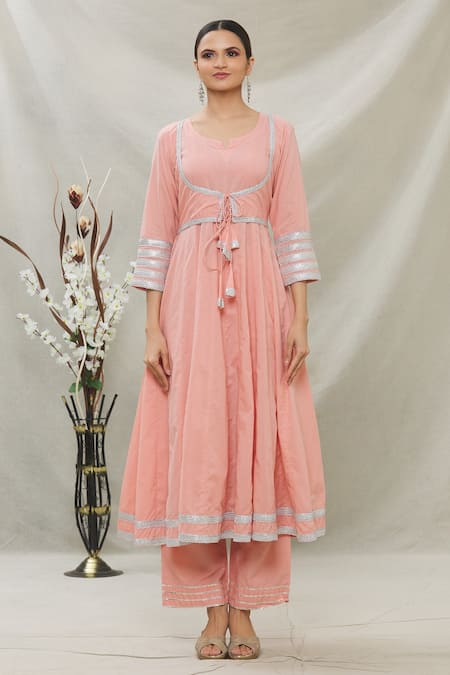 Buy Naintara Bajaj Peach Cotton, Chanderi Silk Gota Patti Split V-neck Work Anarkali Set Online at Aza Fashions Buy_Naintara Bajaj_Peach Cotton, Chanderi Silk Gota Patti Split V-neck Work Anarkali Set_Online_at_Aza_Fashions